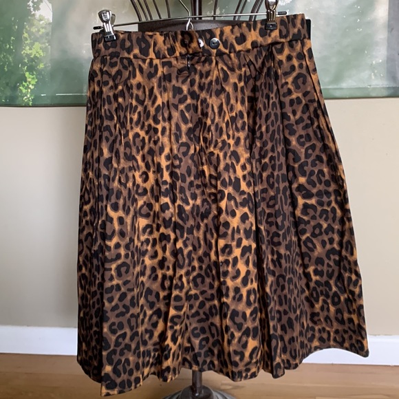 NWT leopard print skirt size large - Picture 3 of 7